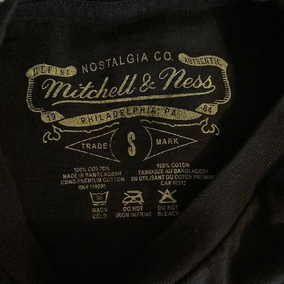 Mitchell & Ness x Super Bowl Peyton Manning Long Sleeve Small T-Shirt - Picture 6 of 9